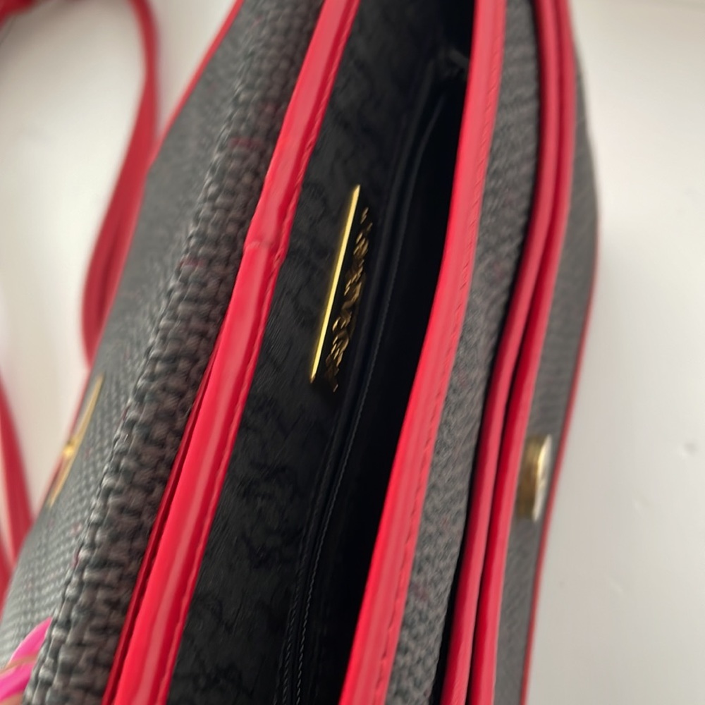 🔥🔥SALE🔥🔥Authentic Yves Saint Laurent Cassandra Crossbody/ Bag - Picture 13 of 17